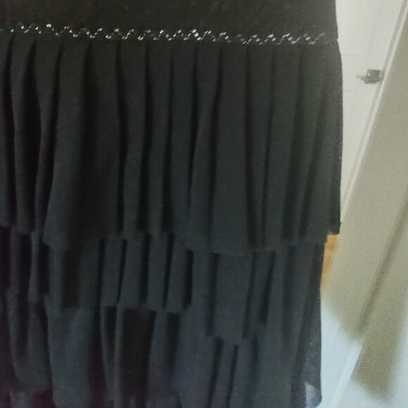 Fuzzi Pull-on Mesh Skirt Pleated Tiers Silver Accent Thread Stitching - MEDIUM - Picture 6 of 7